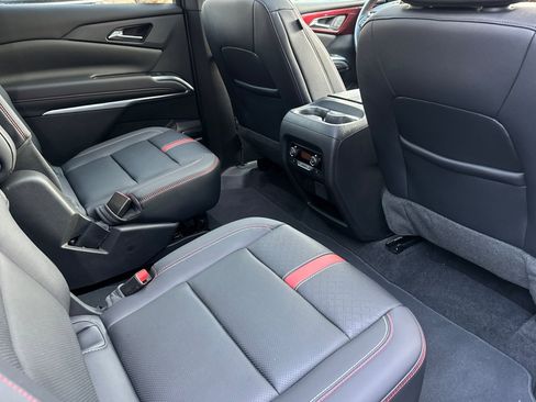 Used 2024 Chevrolet Traverse RS w/ LPO, Floor Liner Package image 18