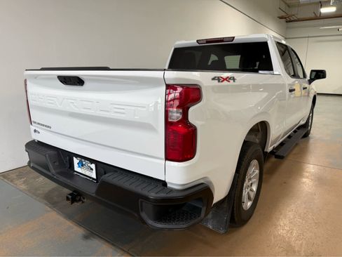 Used 2022 Chevrolet Silverado 1500 W/T w/ WT Value Package AWD/4WD image 7