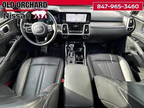 Used 2023 Kia Sorento SX AWD/4WD image 15