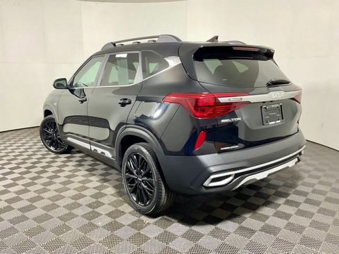 Used 2022 Kia Seltos Nightfall Edition AWD/4WD image 12