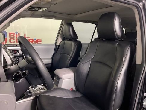 Used 2013 Toyota 4Runner SR5 image 14