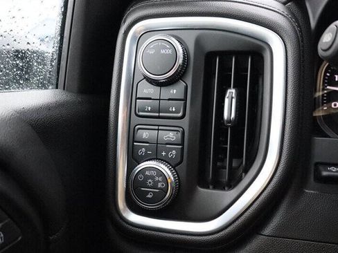 Used 2021 GMC Sierra 3500 Denali w/ Denali Ultimate Package AWD/4WD image 20