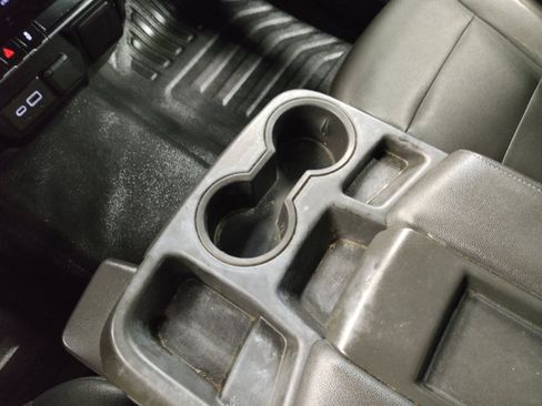 Used 2021 Chevrolet Silverado 1500 W/T w/ WT Value Package image 26