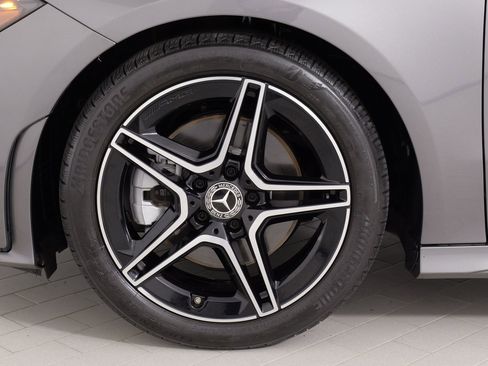 Used 2023 Mercedes-Benz CLA 250 4MATIC image 59