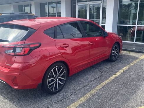 Used 2025 Subaru Impreza 2.0i Sport AWD/4WD image 3