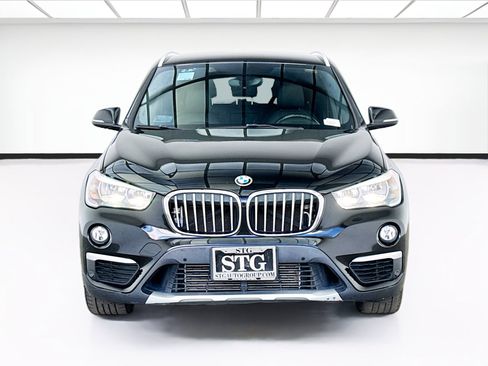 Used 2018 BMW X1 sDrive28i FWD image 2