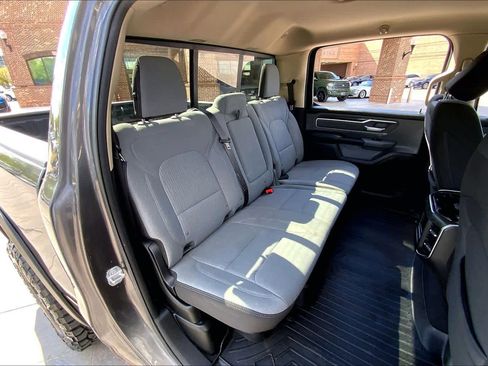 Used 2019 RAM 1500 Big Horn image 21