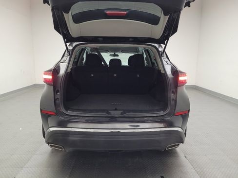 Used 2019 Nissan Murano S image 29