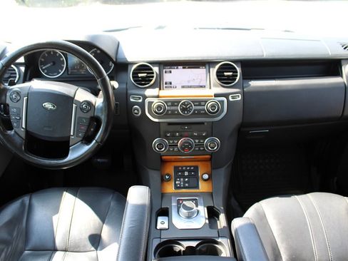 Used 2014 Land Rover LR4 HSE image 11