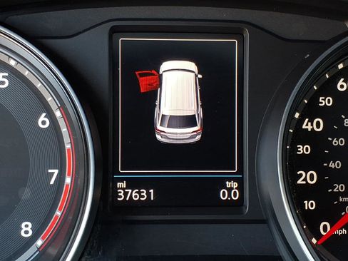 Certified 2021 Volkswagen Atlas S image 28