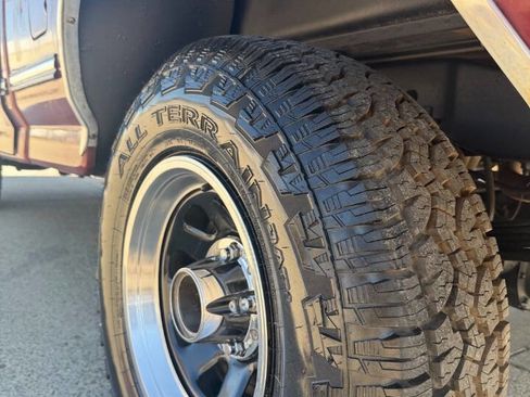 Used 1989 Ford F150 2WD Regular Cab image 9