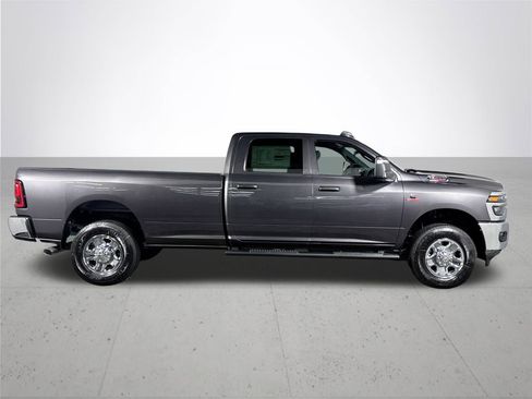 New 2026 RAM 3500 Tradesman AWD/4WD image 5