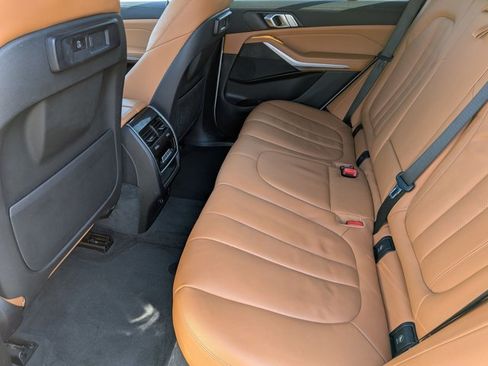 Certified 2022 BMW X5 xDrive40i w/ M Sport Package image 21