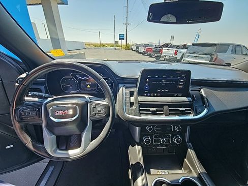 Used 2021 GMC Yukon SLT image 16