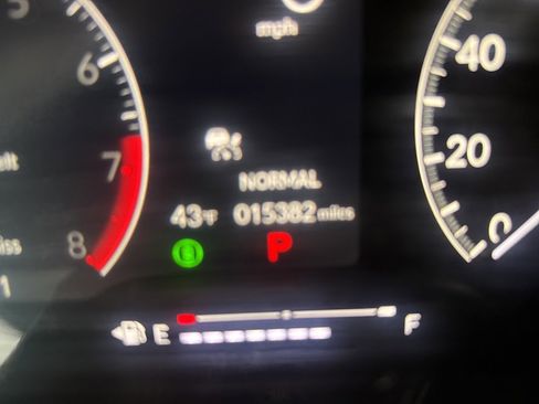 Used 2024 Honda Civic Sport image 9