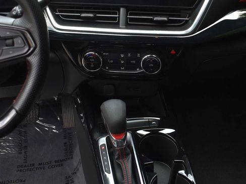 Used 2024 Chevrolet Trax RS w/ Sunroof Package FWD image 16