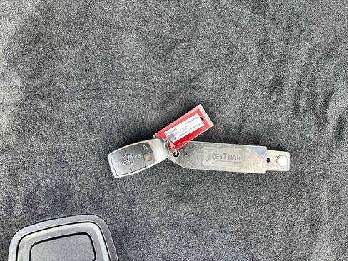 New 2026 Mercedes-Benz GLE 350 4MATIC image 26