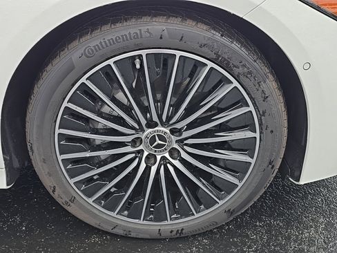 New 2026 Mercedes-Benz CLE 300 4MATIC Coupe image 10