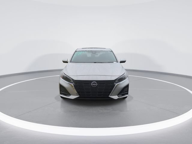 Used 2023 Nissan Altima 2.5 SL FWD image 3