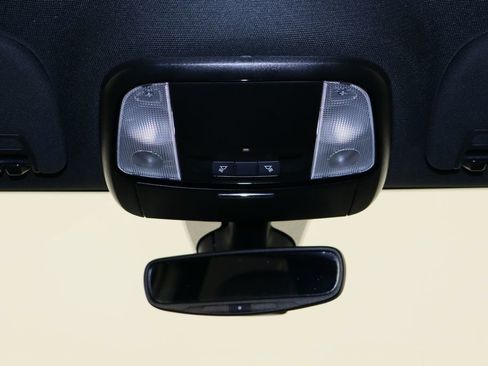 Used 2023 Dodge Durango SXT image 25