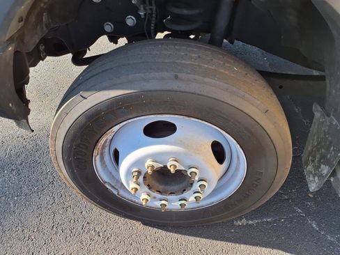 Used 2019 Ford F550 2WD Regular Cab Super Duty image 29