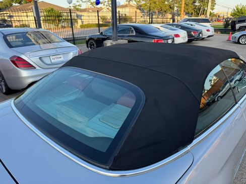 Used 2015 Mercedes-Benz E 400 Cabriolet image 43