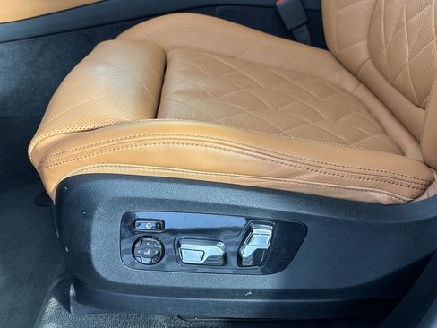 Used 2026 BMW X5 sDrive40i RWD image 16