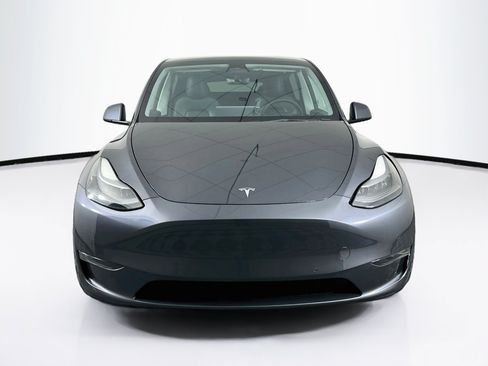 Used 2022 Tesla Model Y Performance AWD/4WD image 2