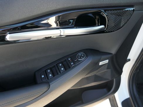New 2026 Kia Seltos SX AWD/4WD image 12