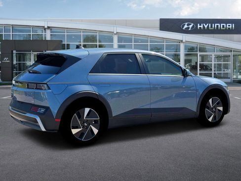 New 2026 Hyundai Ioniq 5 SEL image 8