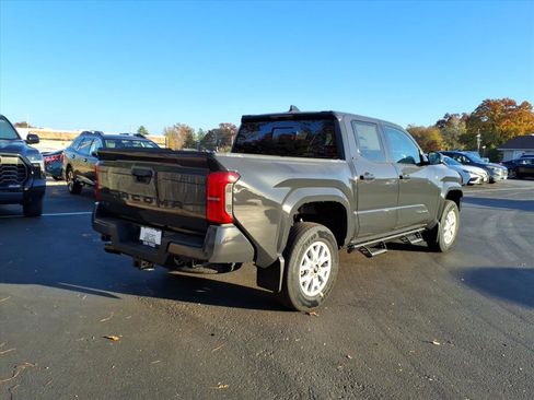 New 2025 Toyota Tacoma SR5 AWD/4WD image 4