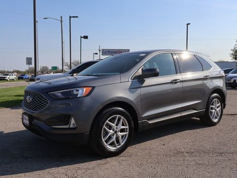 Used 2024 Ford Edge SEL w/ Convenience Package AWD/4WD image 4