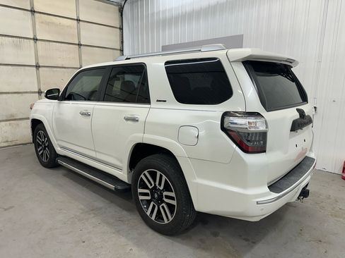 Used 2018 Toyota 4Runner Limited image 3