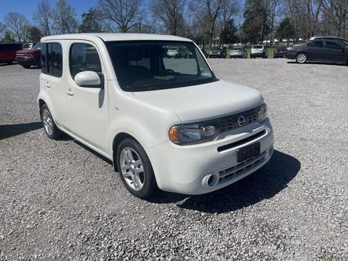 Used 2012 Nissan Cube 1.8 SL w/ Interior Illumination Pkg image 7