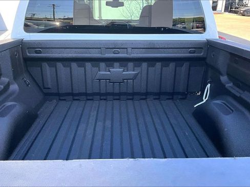 Used 2022 Chevrolet Colorado LT AWD/4WD image 25