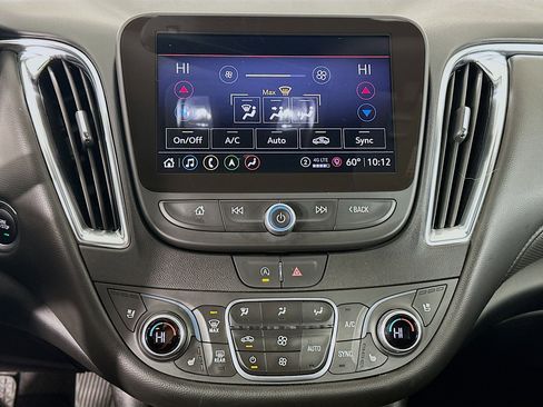 Used 2024 Chevrolet Malibu LT image 23