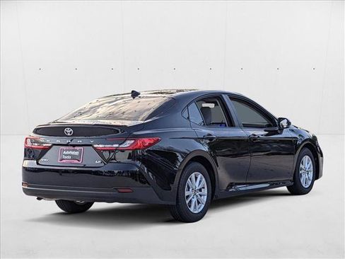 New 2025 Toyota Camry LE image 2