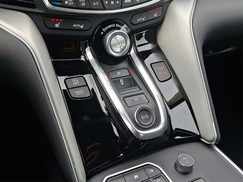 New 2025 Acura TLX w/ Technology Package image 8