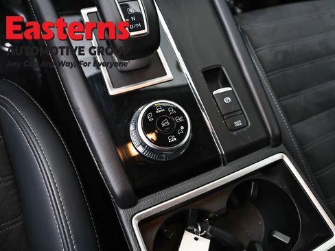Used 2024 Mitsubishi Outlander SE AWD/4WD image 20