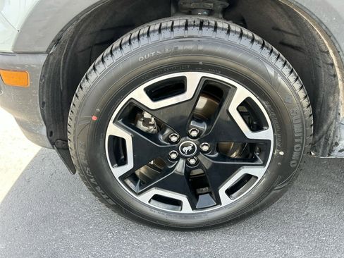 Used 2022 Ford Bronco Sport Outer Banks w/ Tech Package image 11