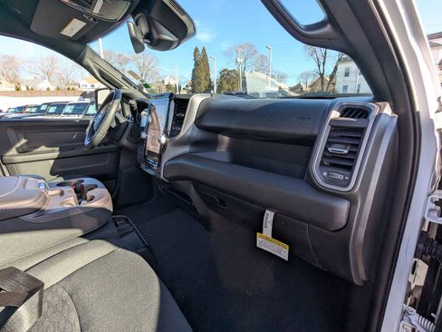 New 2026 RAM 2500 Tradesman AWD/4WD image 22
