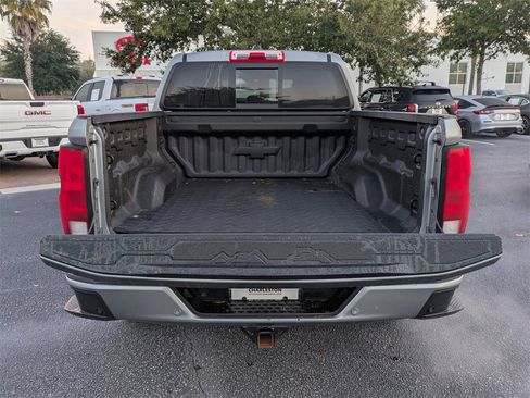 Used 2023 Chevrolet Colorado LT w/ LT Convenience Package II image 13