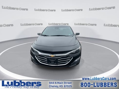Used 2024 Chevrolet Malibu LT FWD image 3