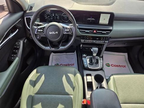 Used 2024 Kia Seltos SX w/ SX Sunroof Package AWD/4WD image 15