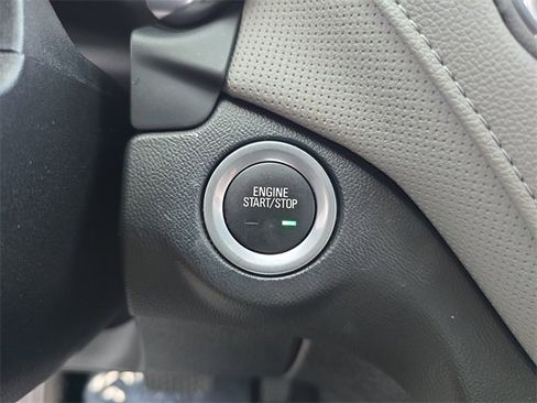 Certified 2019 Chevrolet Equinox Premier image 29