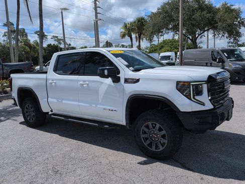 Used 2024 GMC Sierra 1500 AT4X AWD/4WD image 2