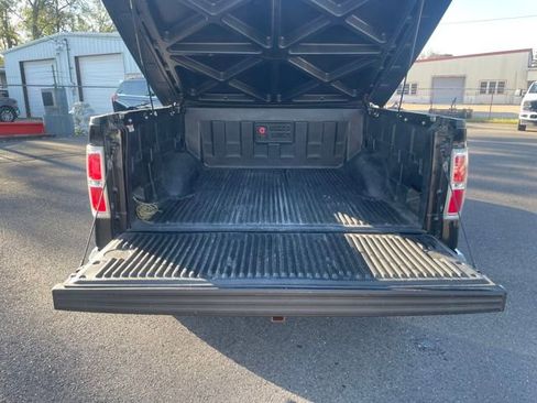 Used 2010 Ford F150 XLT image 21