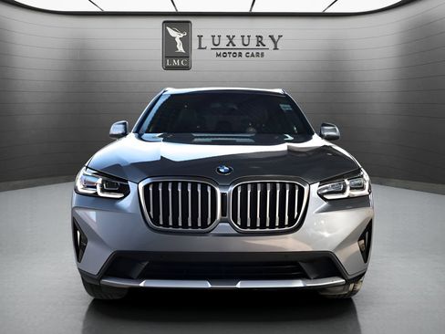 Used 2024 BMW X3 xDrive30i image 3