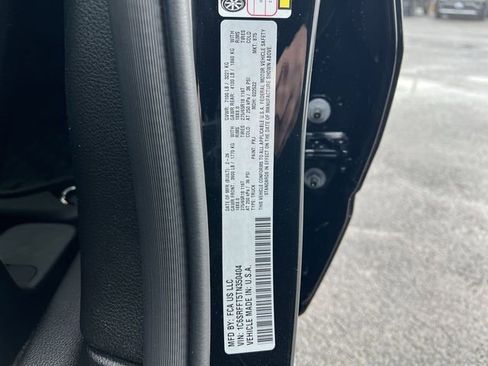 New 2026 RAM 1500 4x4 Crew Cab image 26