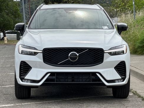 New 2026 Volvo XC60 B5 Core AWD/4WD image 10